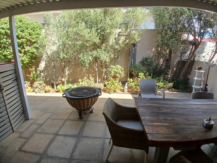 To Let 3 Bedroom Property for Rent in Dennegeur Western Cape